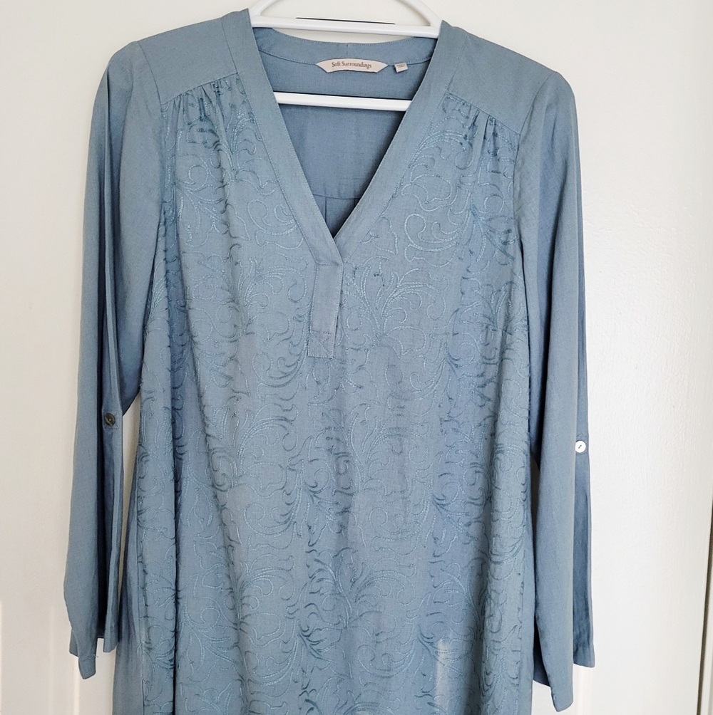 Soft Surroundings Tunic Top Womens S Light Blue V-Neck Tunic Tab Sleeve